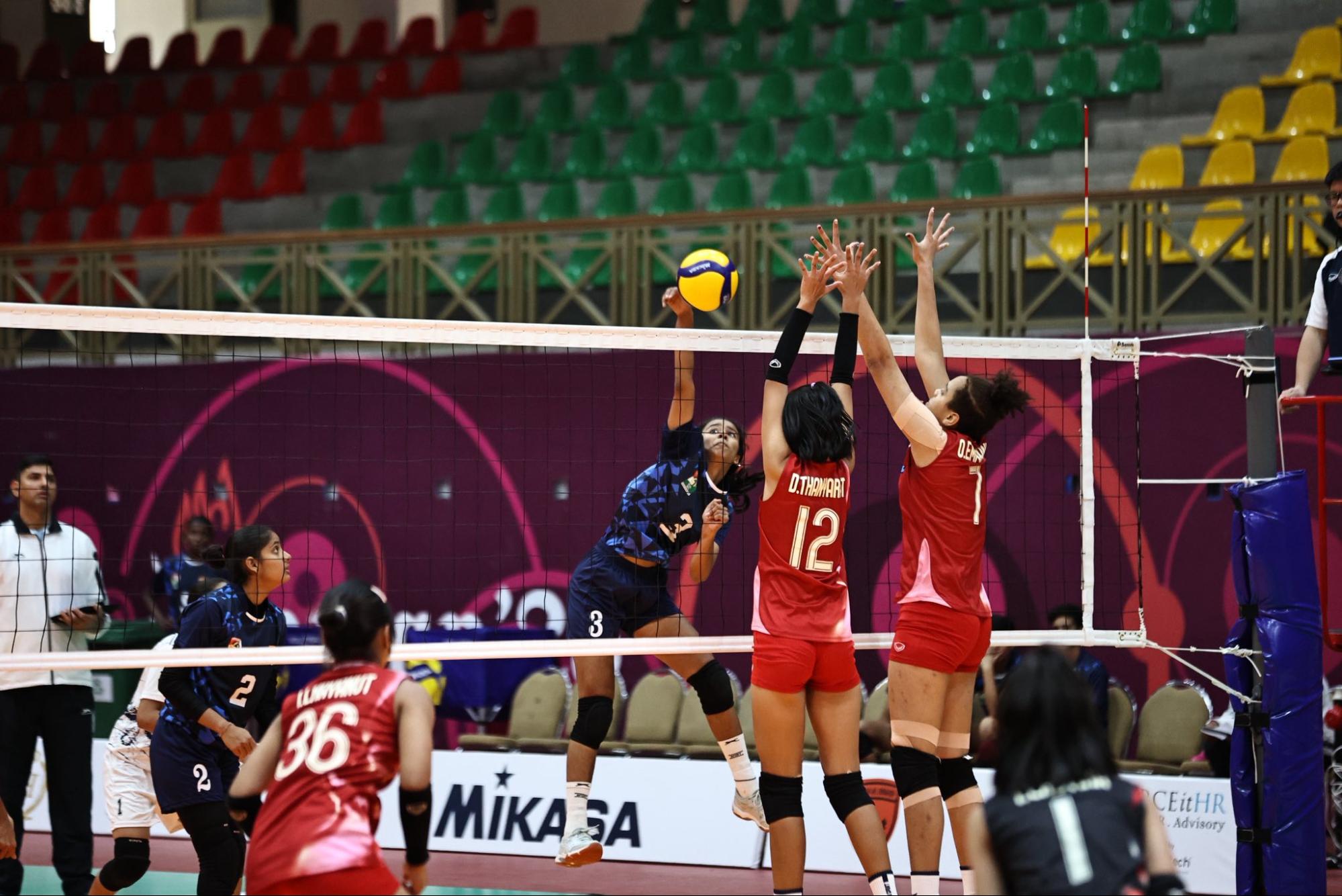 ตบสาวไทย ยู16 - ฟอร์มแรงต่อเนื่อง ไล่อัด อินเดีย เก็บชัย 2 นัดติด ศึกชิงแชมป์เอเชีย