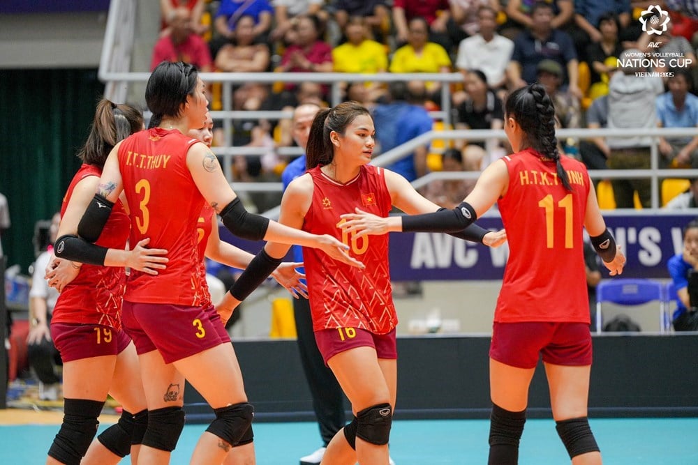 วอลเลย์บอลเวียดนาม - เปิดโผ 14 ตบสาว ลุยซีเกมส์ ยืนยันไร้ชื่อ ตู้เย็น