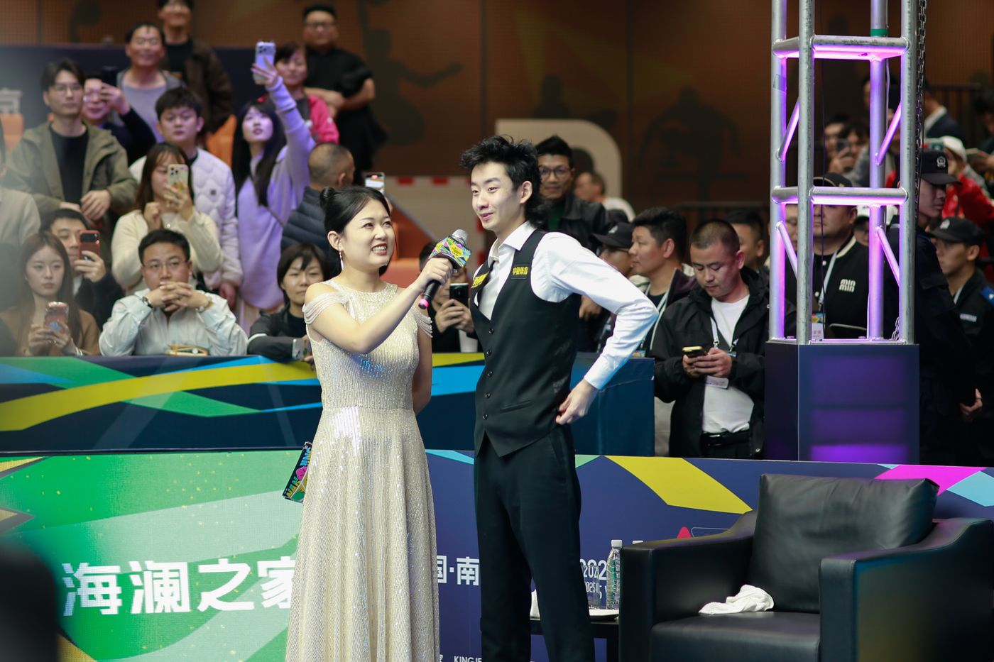 อู๋ อี้เจ๋อ - รับรอคอยมานานกับแชมป์ครั้งแรก ฮิกกินส์ เชื่อวงการสอยคิวกำลังเริ่มยุคใหม่