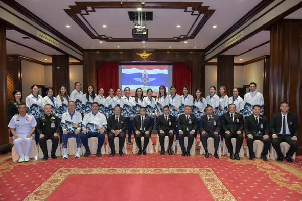 กระทรวงกลาโหม - ให้กำลังใจ ทัพลูกยางไทย พร้อมหนุนให้นักกีฬารับราชการทหาร