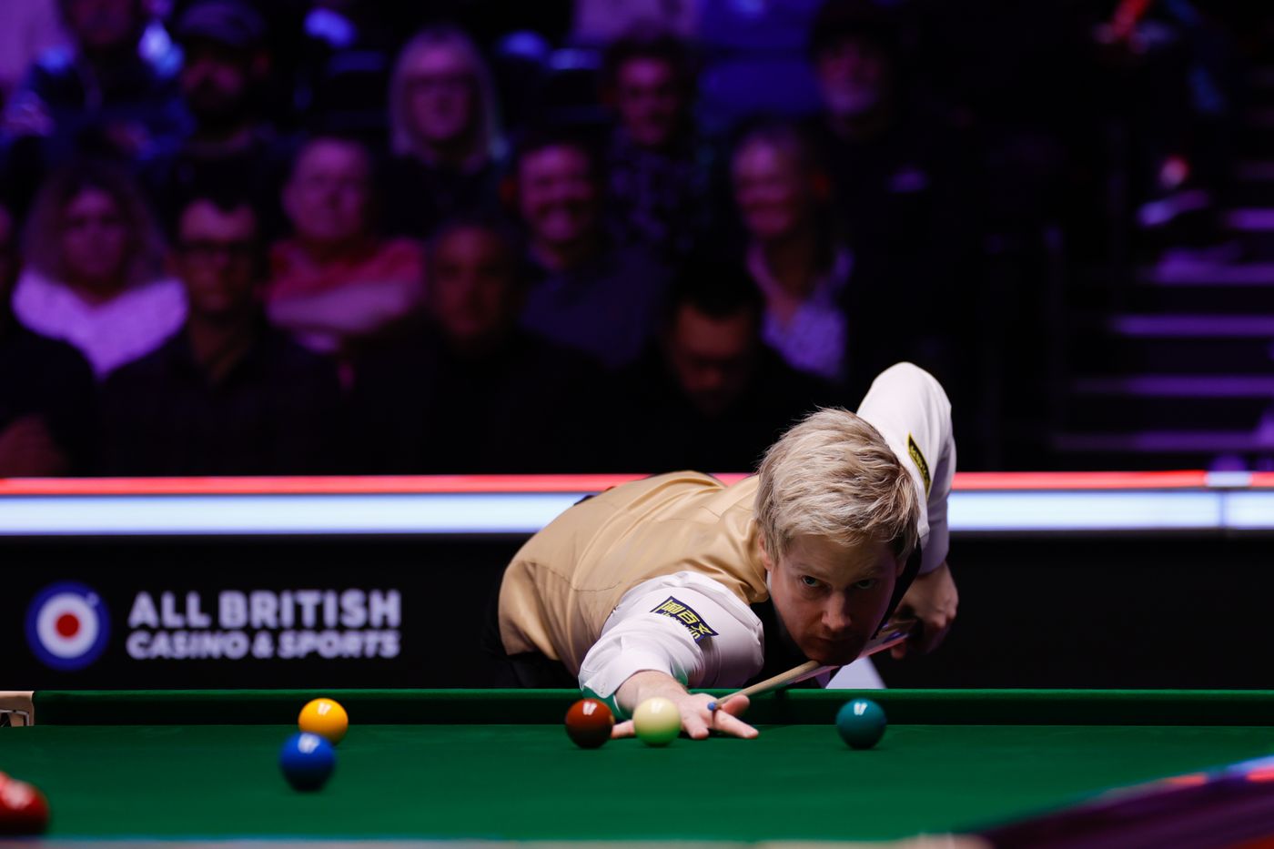 นีล โรเบิร์ตสัน - ฟอร์มแรงอัด เบลเยียม ลิ่ว 16 คน สอยคิว UK Championship 2025