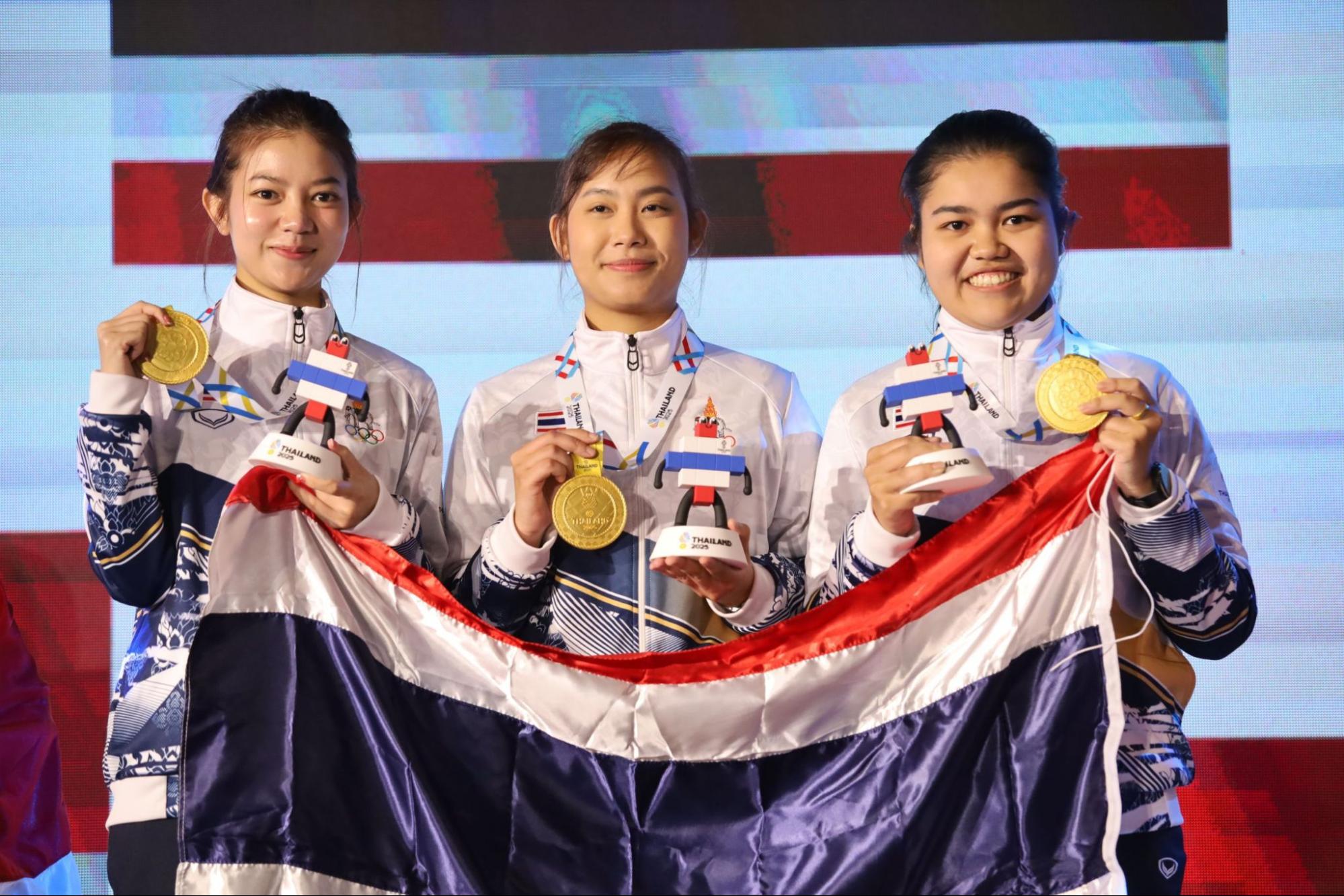 มิ้งค์ สระบุรี - นำทัพสนุกเกอร์ทีมหญิงไทย ผงาดคว้าทอง ซีเกมส์ ครั้งที่ 33
